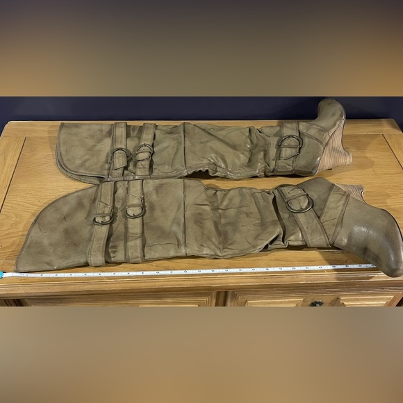 Not rated, tan, over the knee boots, women’s size 9.5, worn only twice - Picture 8 of 9